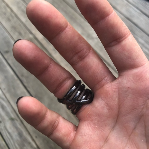 🔥SALE🔥24 HOURS ONLY NEW Susan Hanover Ring - Picture 6 of 8